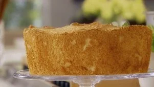Giada's Angel Food Cake