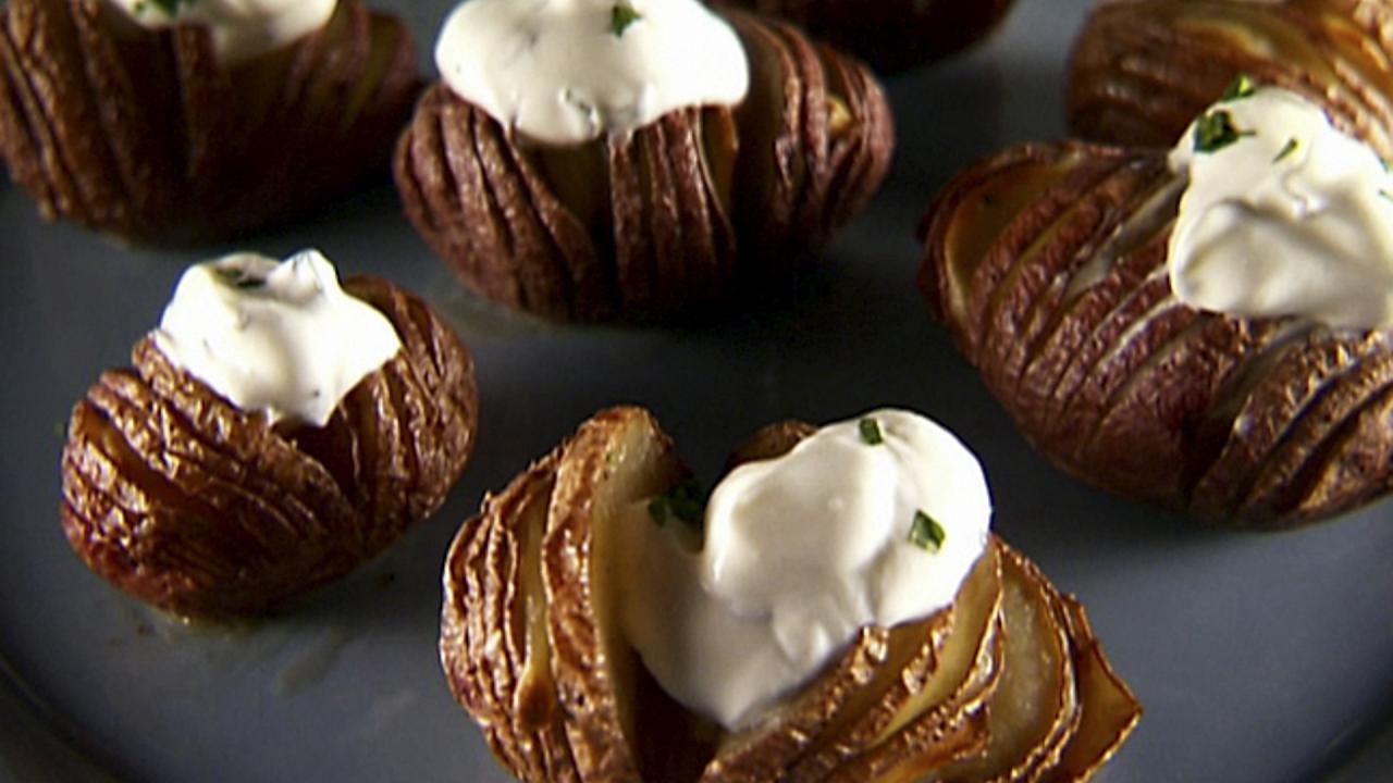 Garlic Hasselback Potatoes
