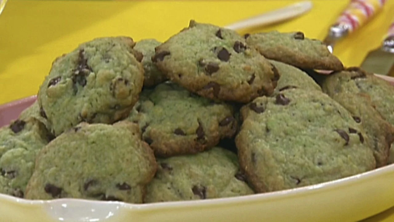 Mint Chocolate Chip Cookies