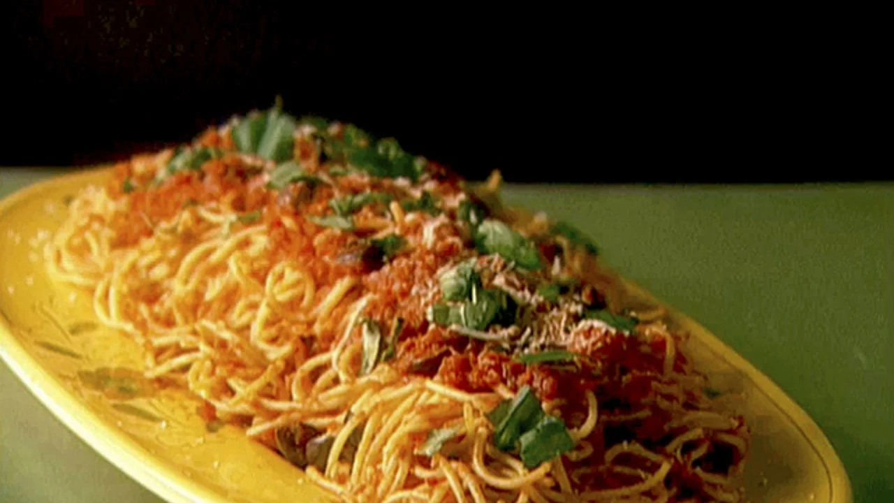 Spaghetti With Olives