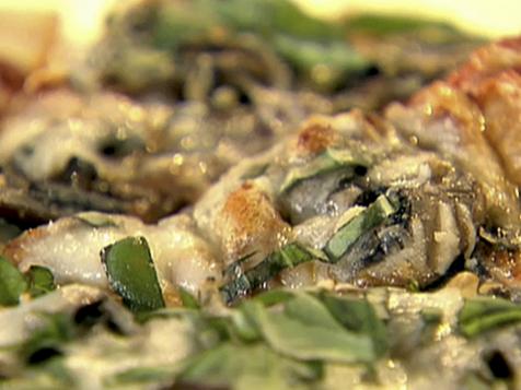 Mushroom, Onion & Basil Pizza