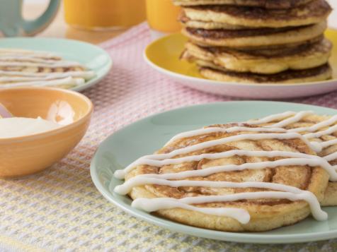 Cinnamon Bun Pancakes