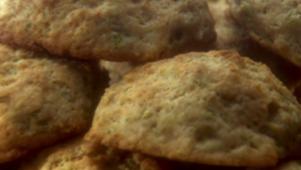 Drop Biscuits & Green Onions