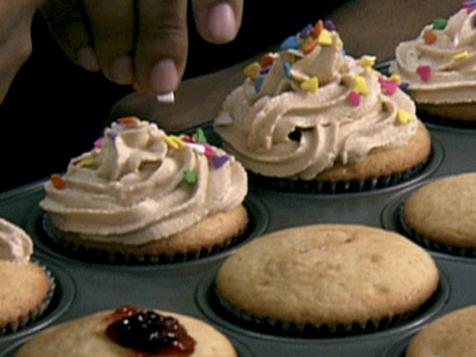 Peanut Butter & Jelly Cupcakes