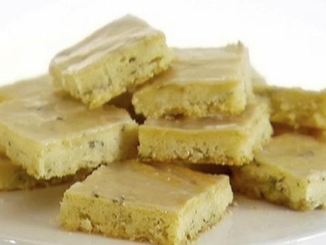 Giada's Lemon-Thyme Bars