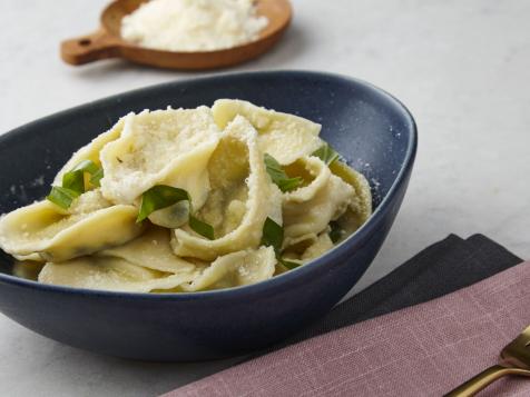 Spinach and Ricotta Tortellini