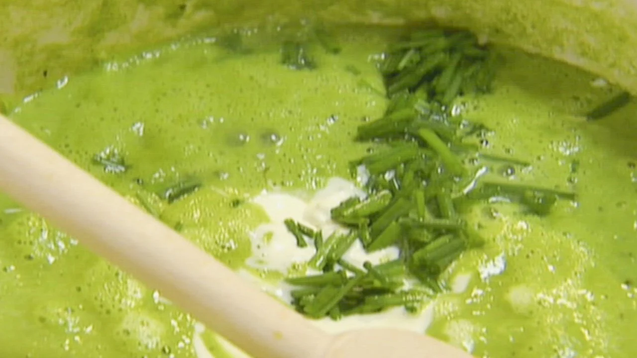 Barefoot Contessa's Pea Soup