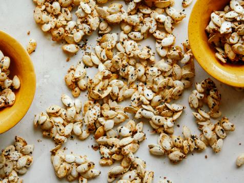 How to Make Pumpkin Seeds 3 Ways