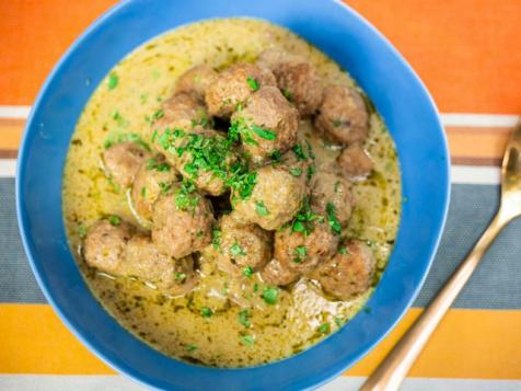 Sunny's Easy Coconut Green Curry Meatballs
