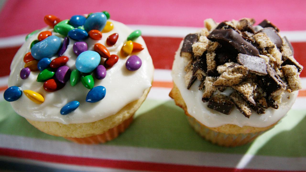 Cutest Cupcake Decorating