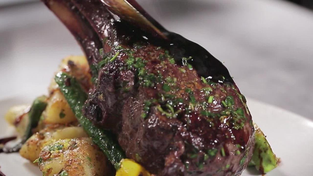 Double Elk Chop