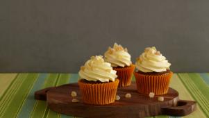 Dreamy Gingerbread Cupcakes