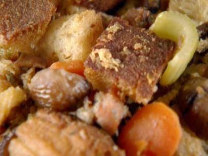 Thanksgiving Stuffing and Dressing Recipes