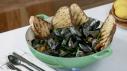 Simple Steamed Mussels