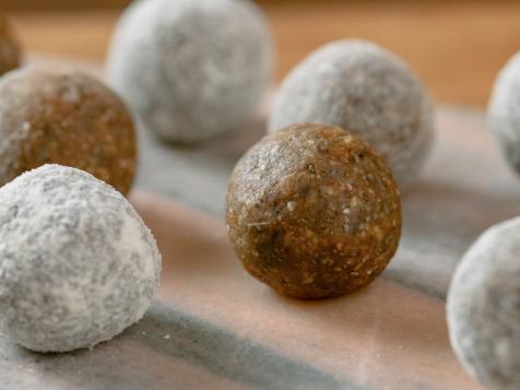 Breakfast Power Truffles