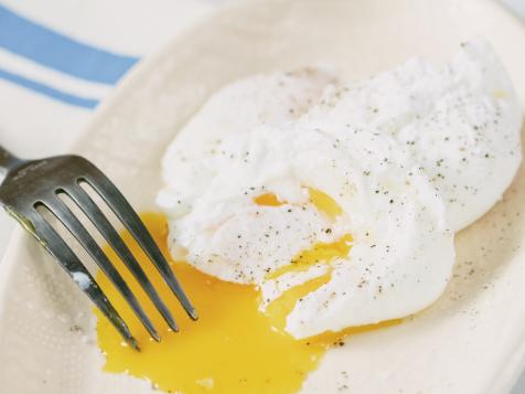 The Best Way to Poach Eggs
