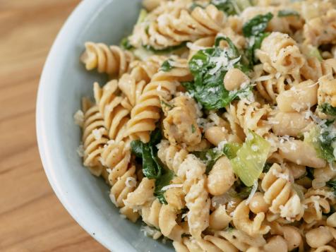 Pasta with Escarole and Beans