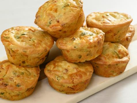 Cheddar and Scallion Muffins