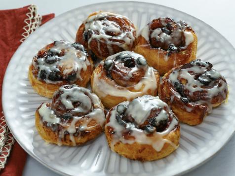 Mini Blueberry Breakfast Buns