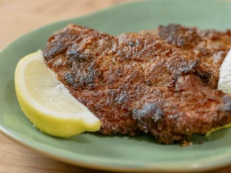 Keto Breaded Chicken Cutlets