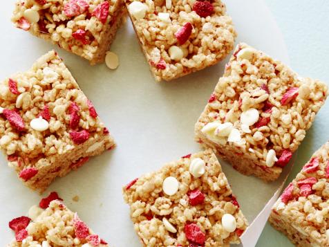 Healthy Strawberry-Almond Bars