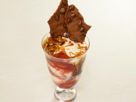 Brownie Brittle Sundae