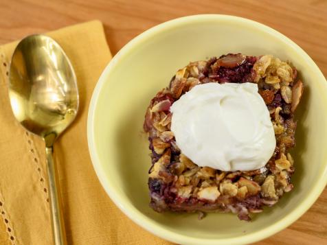 Berry Oatmeal Bake