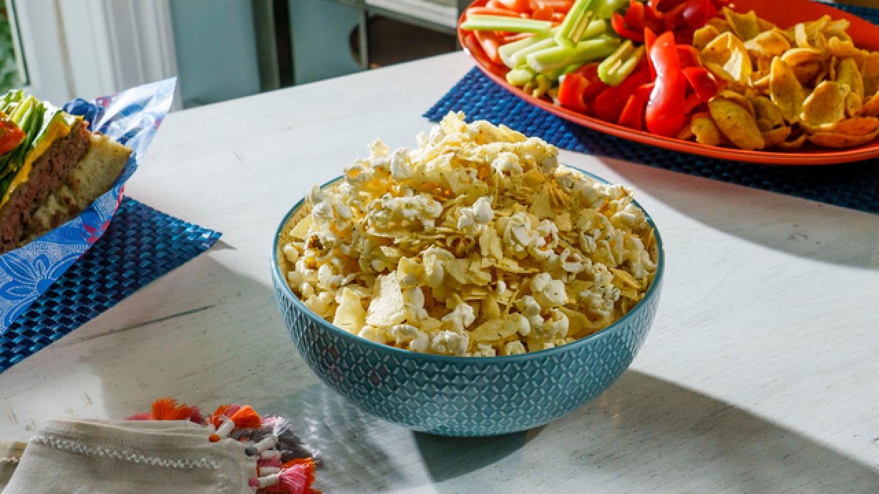 Dill Pickle Popcorn