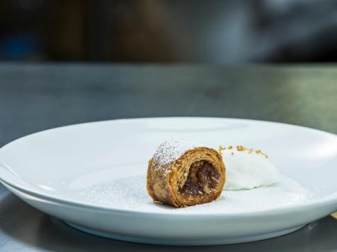 Duff's Apple Strudel