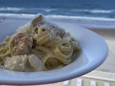 Chicken Fettuccine Alfredo