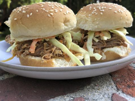 Slow-Cooker BBQ Pork Sliders