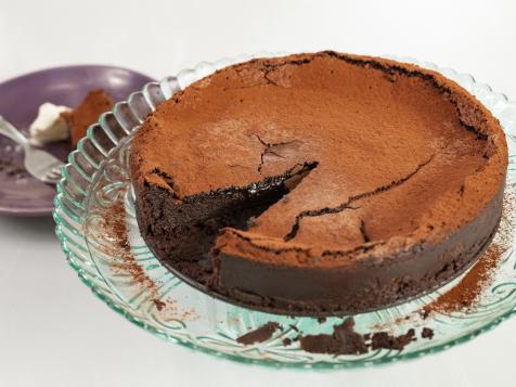 Flourless Brownie Cake