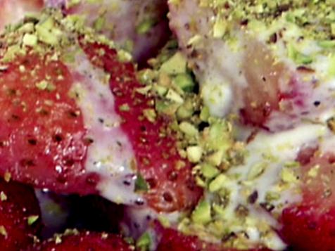 Strawberries and Ricotta Cream