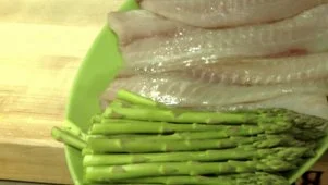 Boy-Meets-Grilled Asparagus