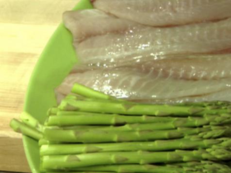 Boy-Meets-Grilled Asparagus