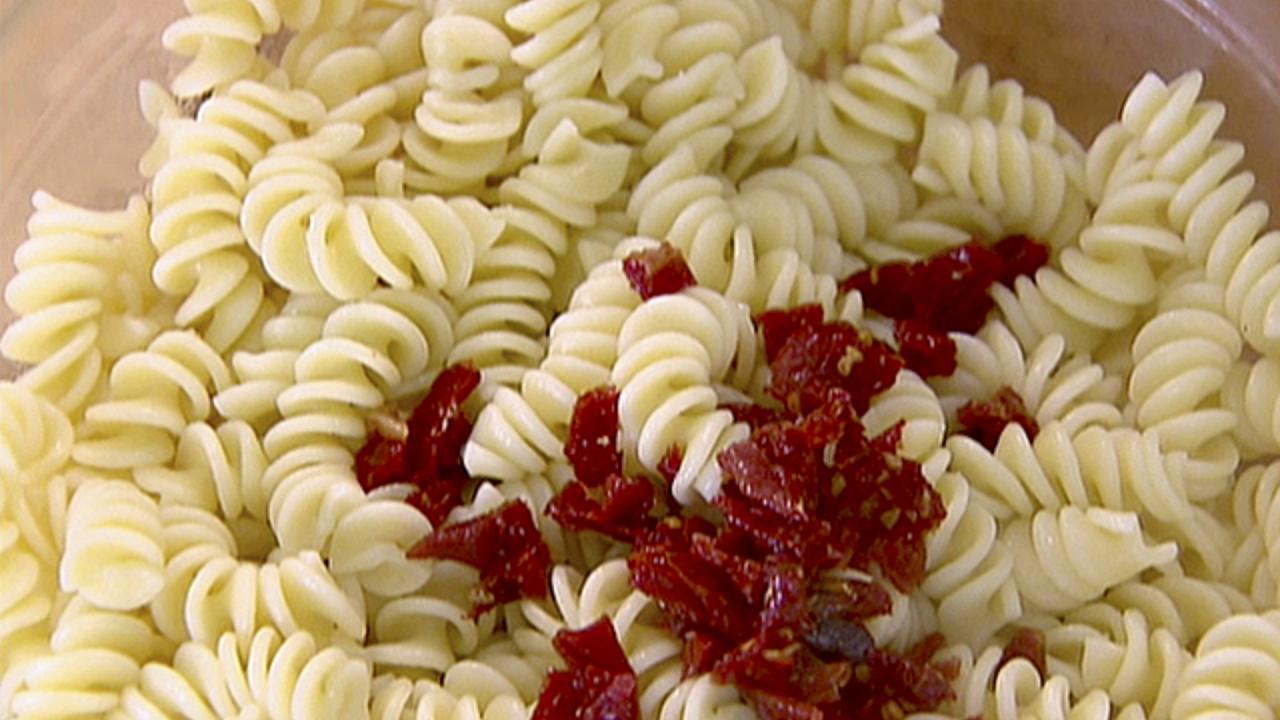 Tomato Feta Pasta Salad
