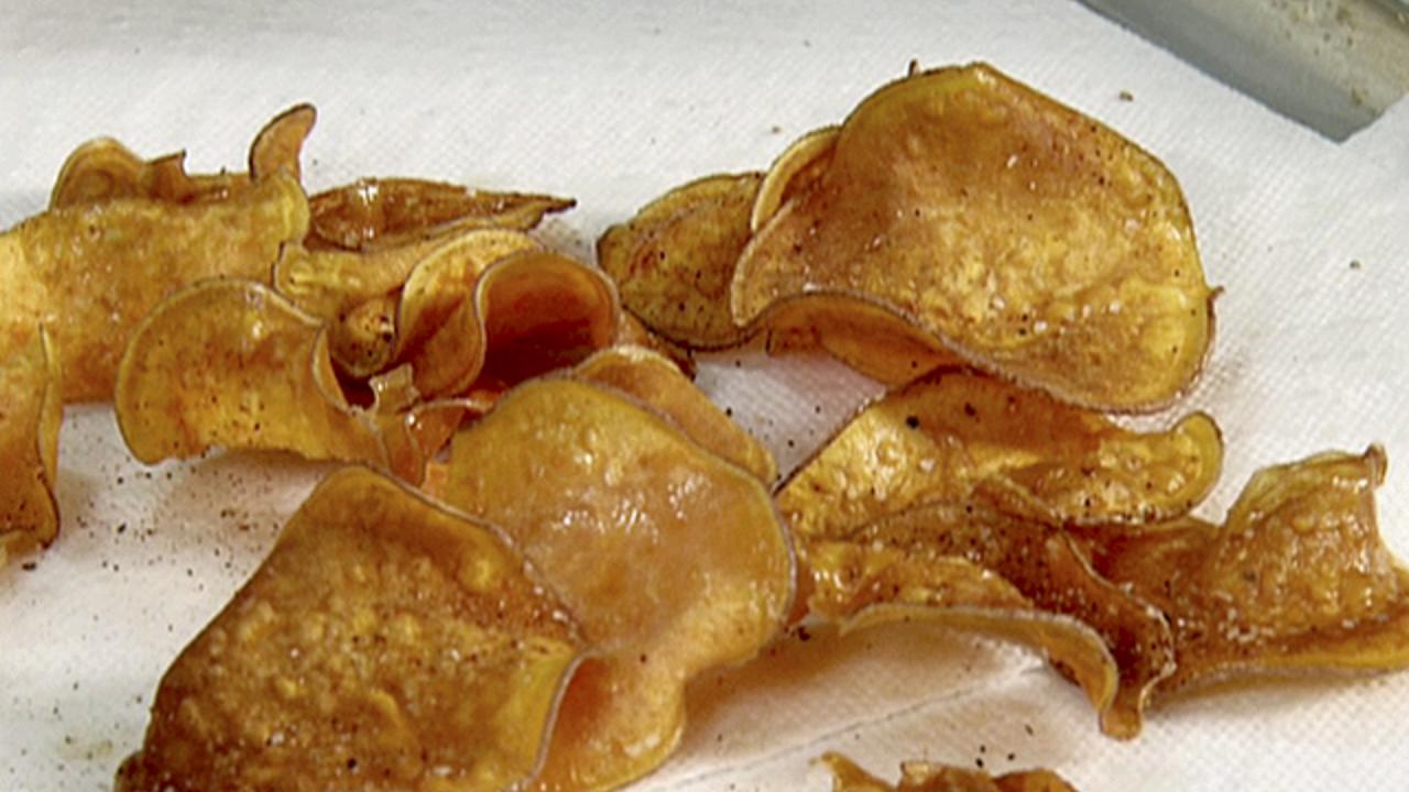 Spicy Sweet Potato Chips
