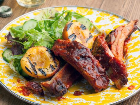 Ribs With Peach BBQ Sauce