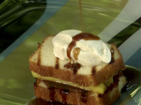 Grilled Pineapple & Pound Cake