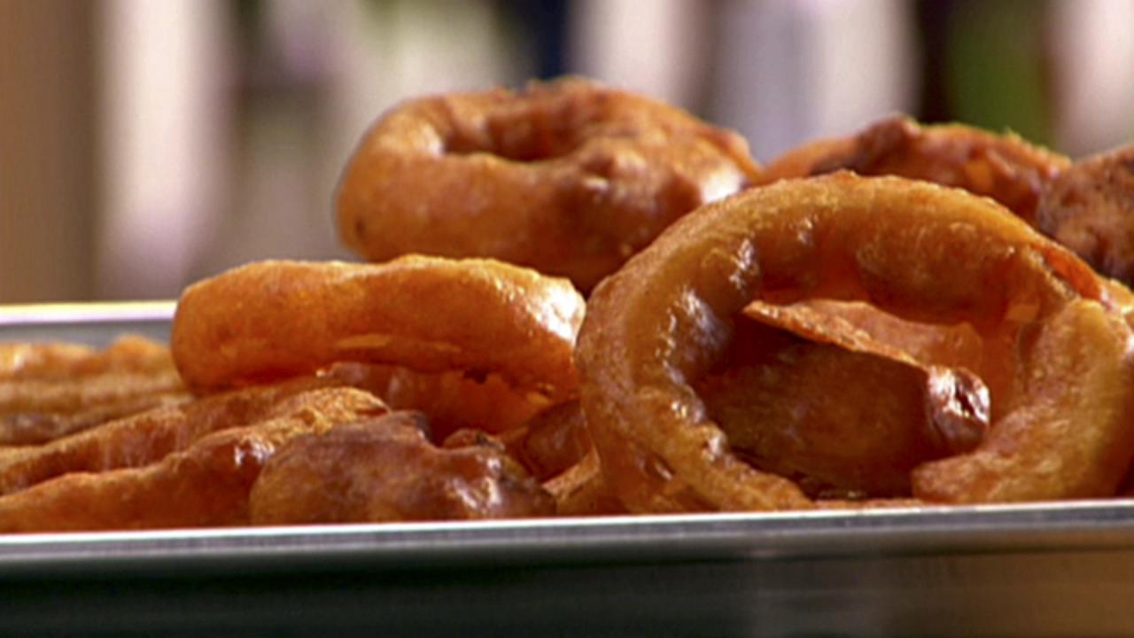 Sweet 'n' Smoky Onion Rings