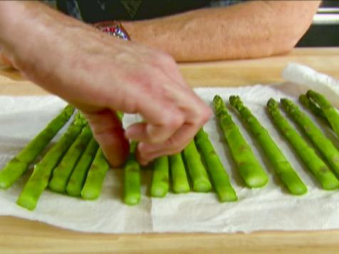 Steamed Asparagus