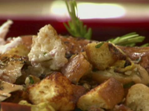 Artichoke-Sausage Stuffing