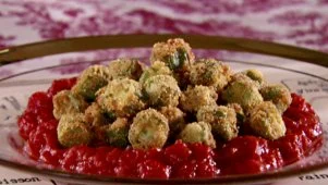 Fried Okra With Tomatoes