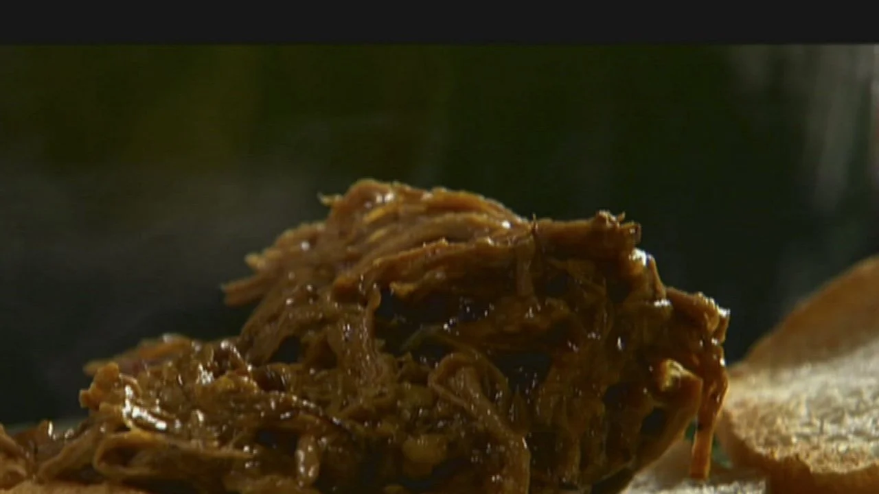 Pulled Pork & Mango BBQ Sauce