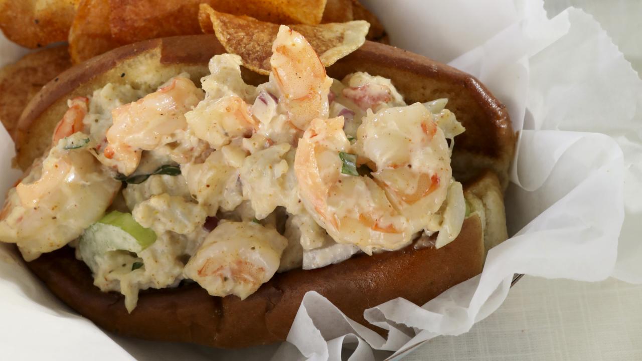 Seafood Salad Rolls