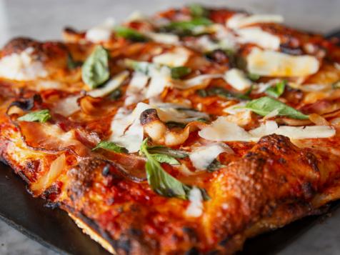 Amatriciana Pizza Grandma Style