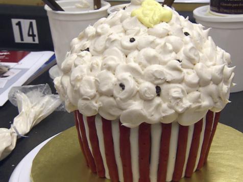 Wilton 15-Person Cupcake