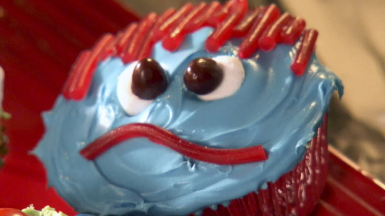 Out-of-This-World Cupcakes