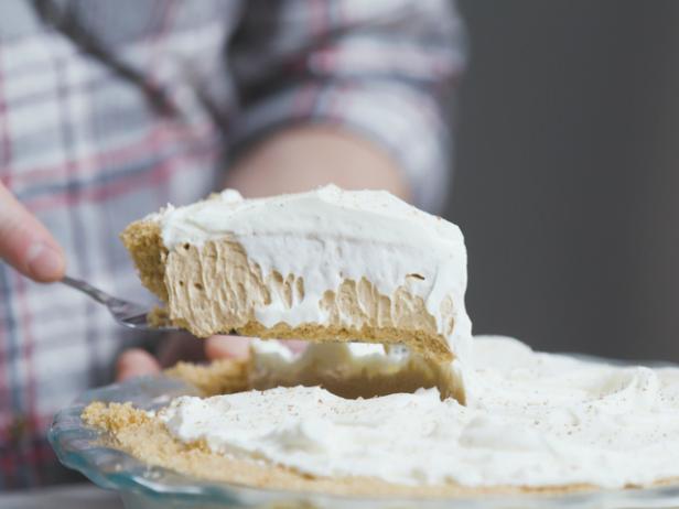 No-Bake Eggnog Cream Pie image