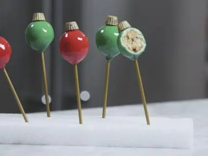 Zac Young makes Christmas Ornament Cake Pops